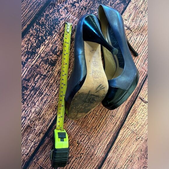 Joan David‎ Women’s Heels Size 8 - Picture 8 of 10